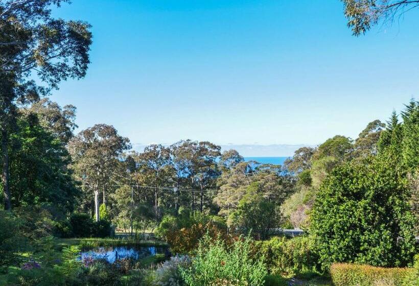 Отель Petana Farm Stay