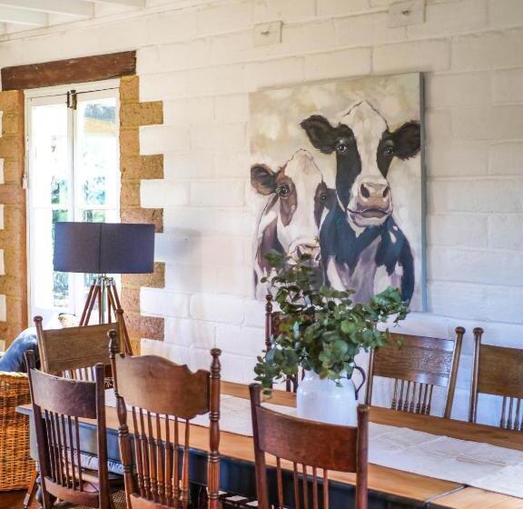 Отель Petana Farm Stay