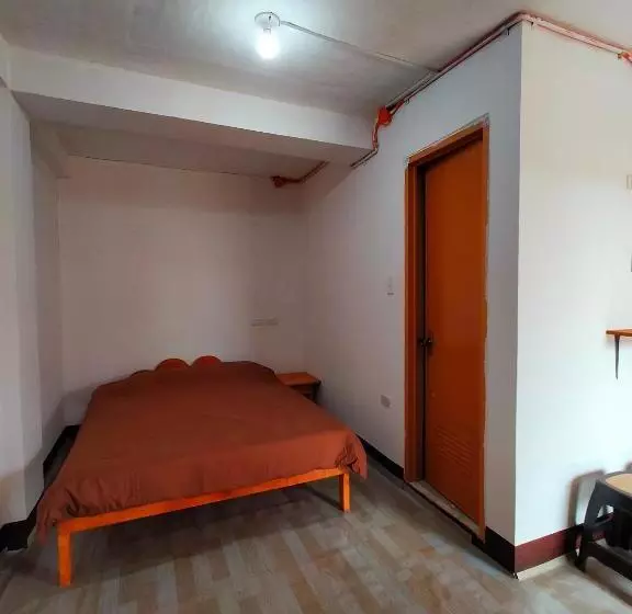 ペンション Aunora Family Rooms