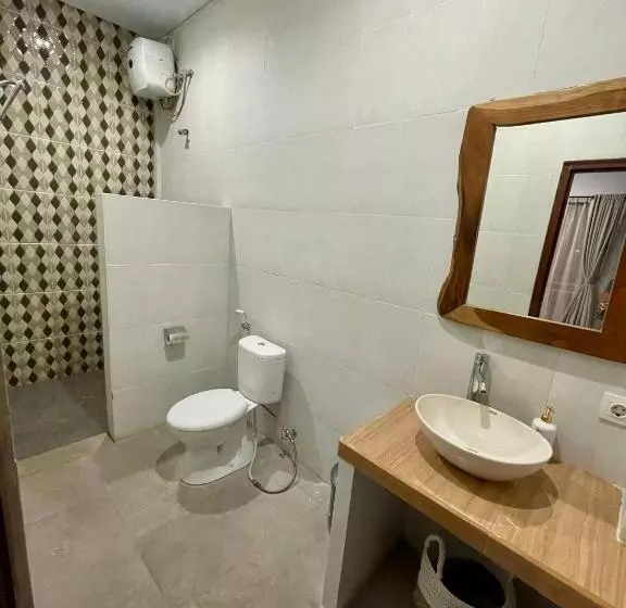 Majatalo Chua Guest House Canggu