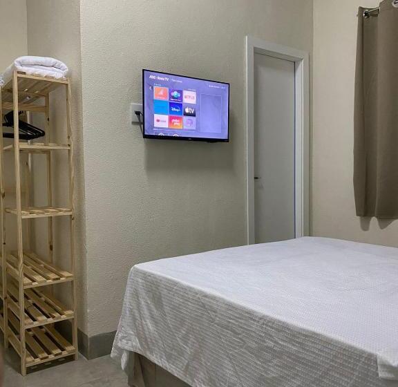 پانسیون Hospedagens Express Iii