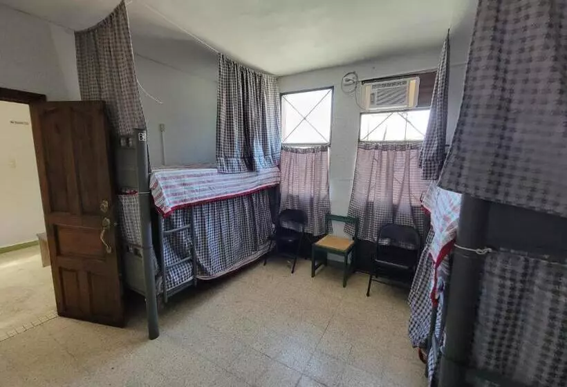 Soluna Female Only Hostel