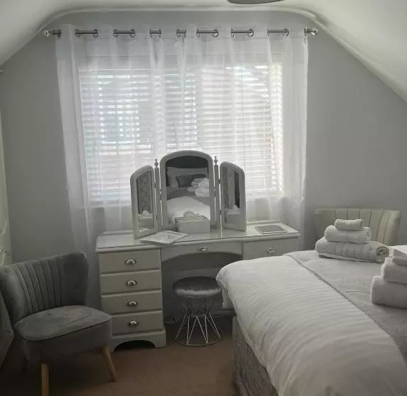 Fair Green B&b