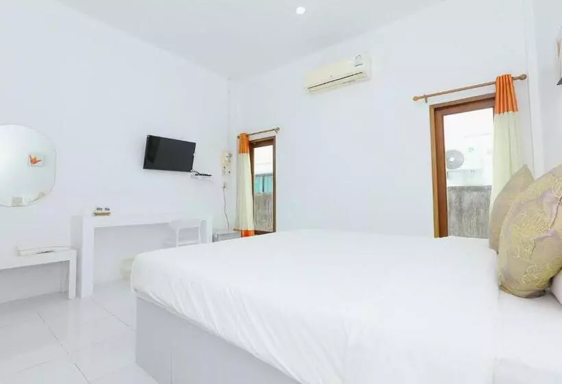 Hotelli เพลินพฤกษารีสอร์ท