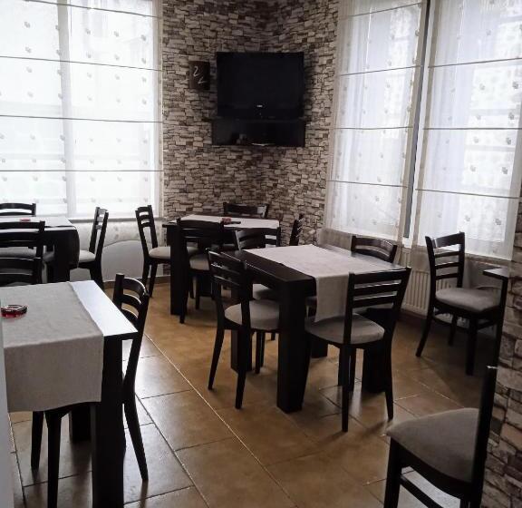 فندق къща за гости до 25 човека