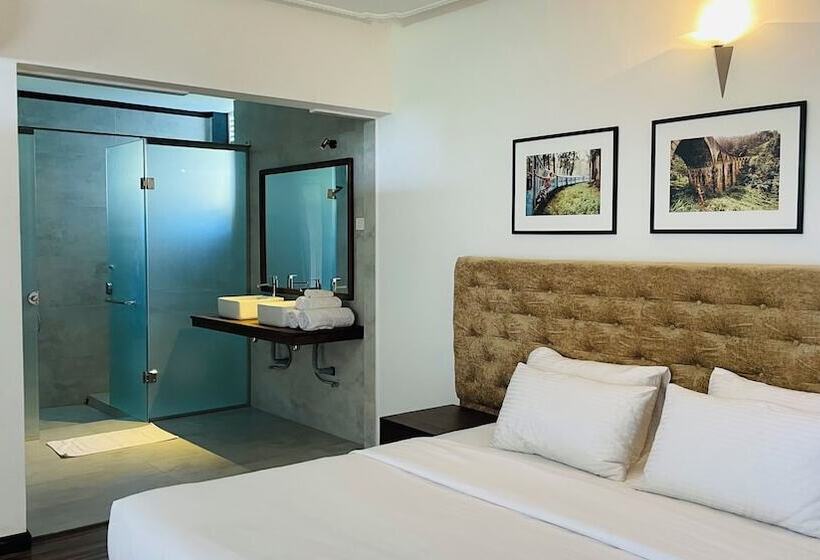 Hotel Beverly Beach Mirissa