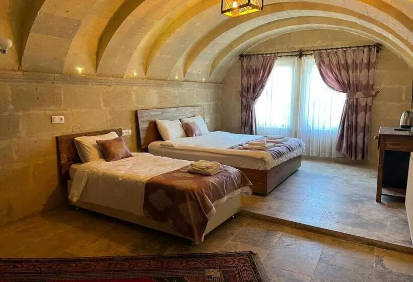 ホテル Cappadocıa Tuğhan Stone House
