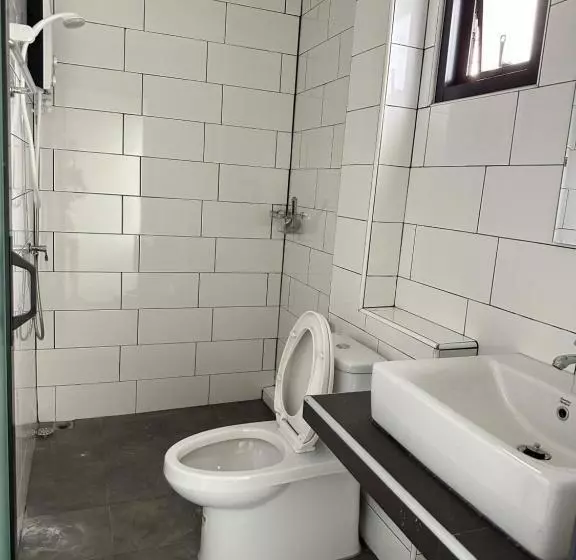 Hotelli Nadpob Station นัดพบสเตชั่น