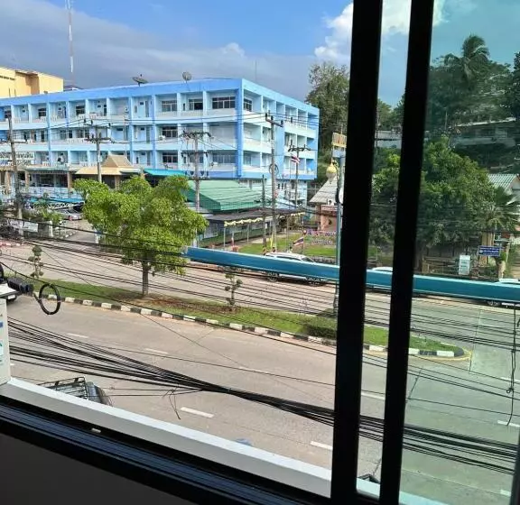 Hotelli Nadpob Station นัดพบสเตชั่น