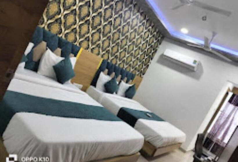 酒店 Rudra Palace , Anand