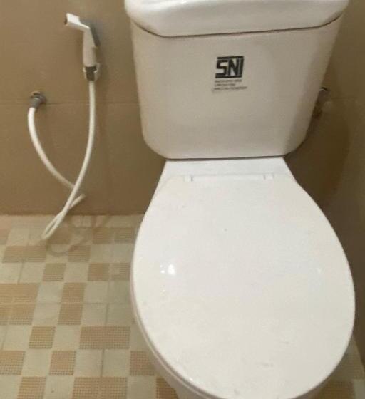 Отель Spot On 93441 Gians Homestay