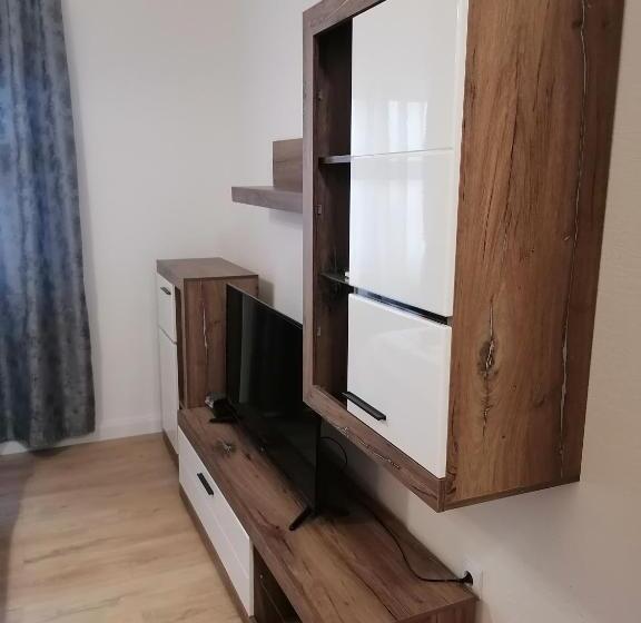 پانسیون Apartmani Mia