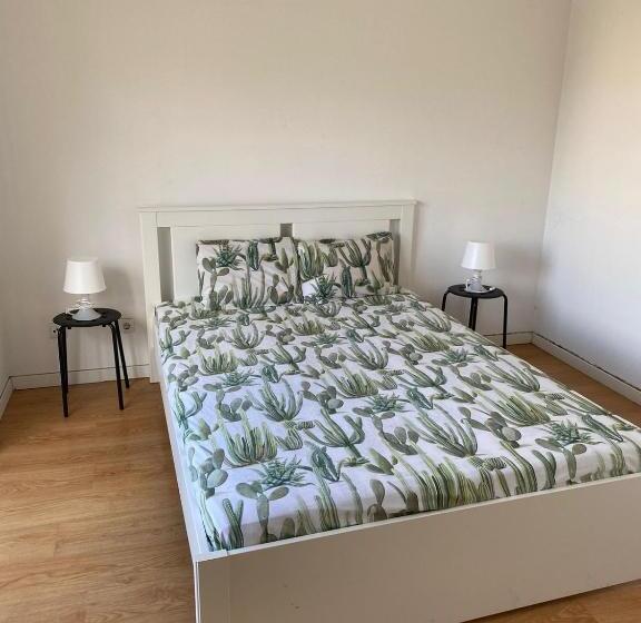 پانسیون Green House Odivelas