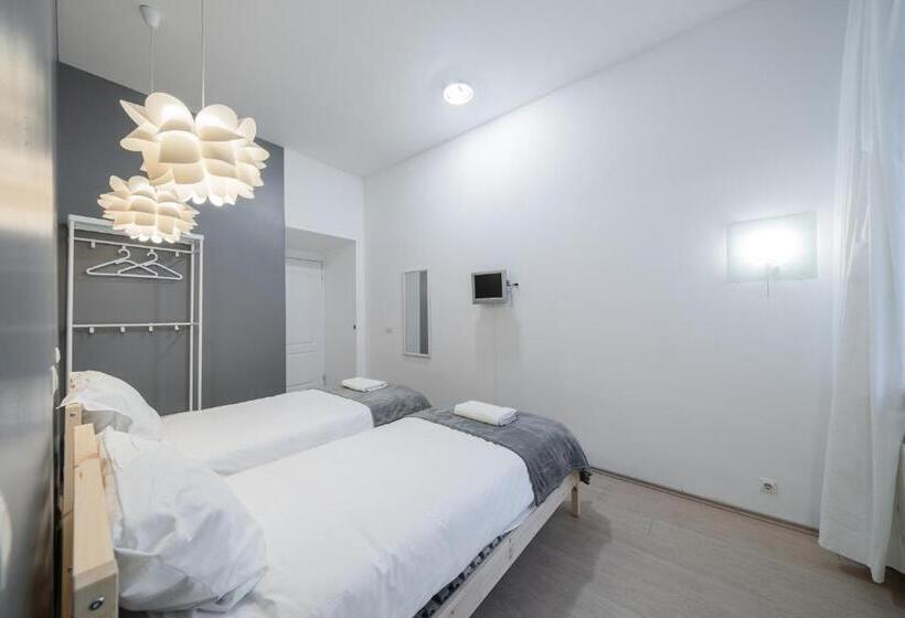 پانسیون Halės Self Check In Guest House