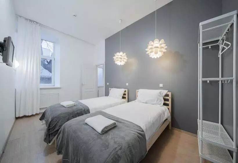 پانسیون Halės Self Check In Guest House