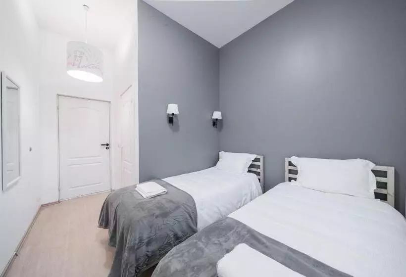 پانسیون Halės Self Check In Guest House