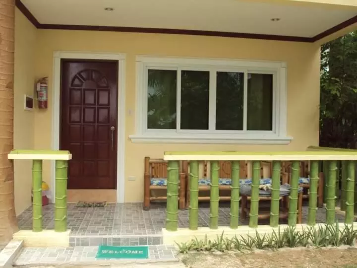 پانسیون Hmc Guesthouse   Malapascua Island Air Conditioned Room #2