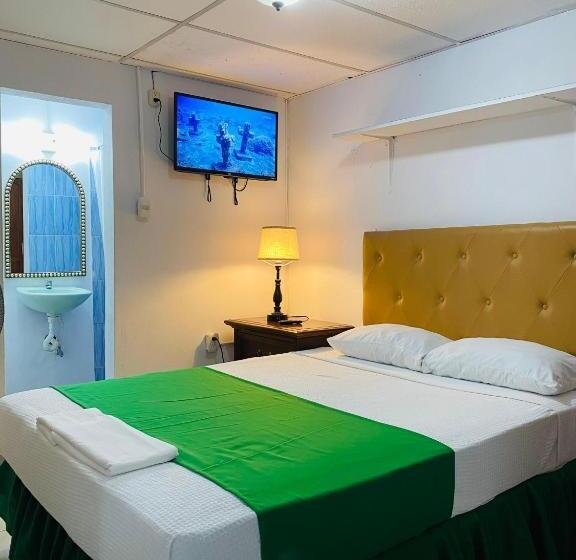 بنسيون Hostal Pochote