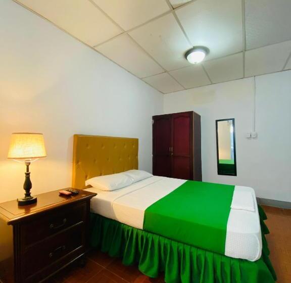 بنسيون Hostal Pochote