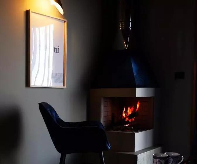 استراحتگاه Podere Dell Etna Segreta   Essential Nature