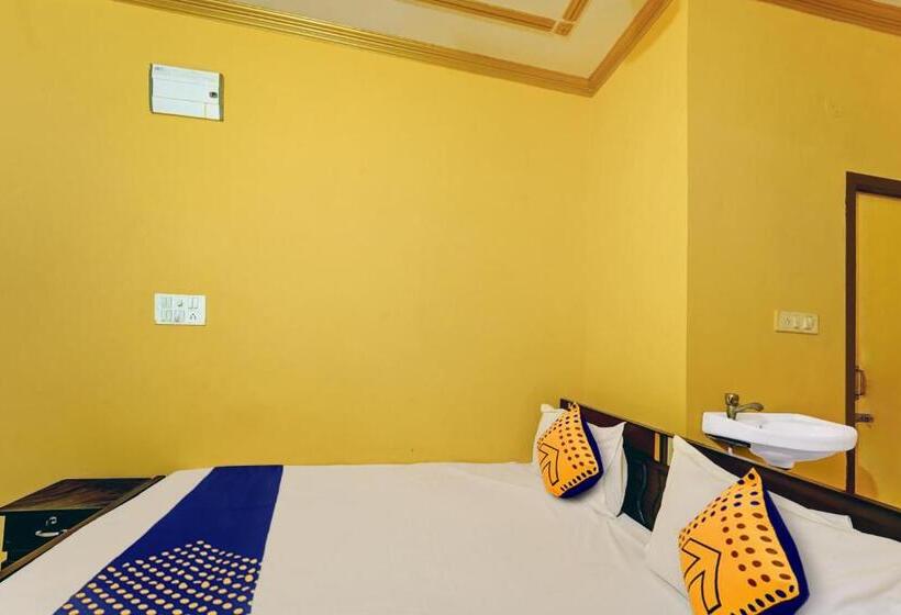 Spot On Hotel Royal Palace