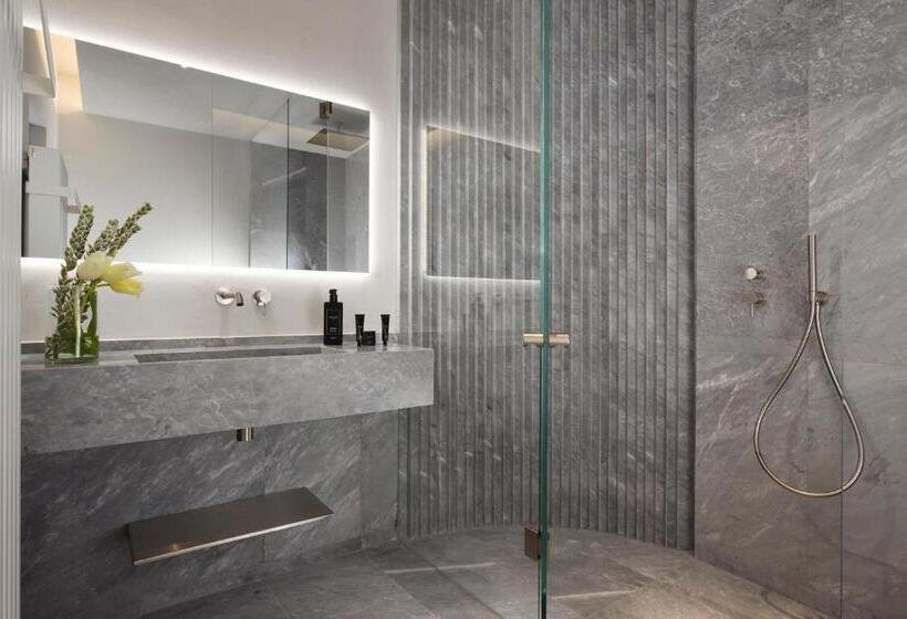 هتل The Bank   Locanda Della Posta Dependance