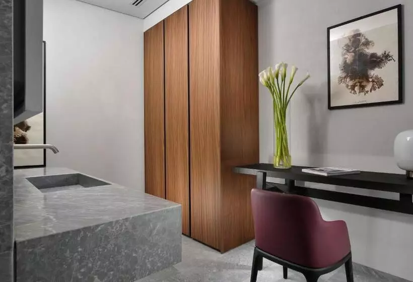 هتل The Bank   Locanda Della Posta Dependance