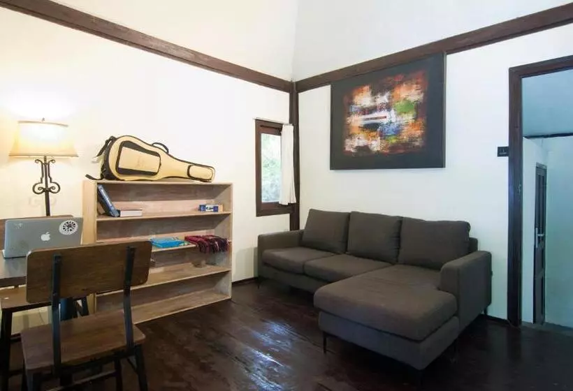 ユースホステル Thank You Bungalow