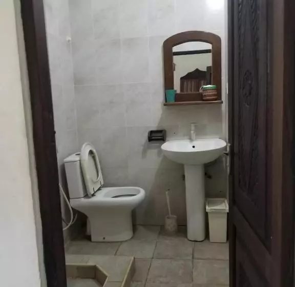 تختخواب و صبحانه Leisure House Fumba Bnb