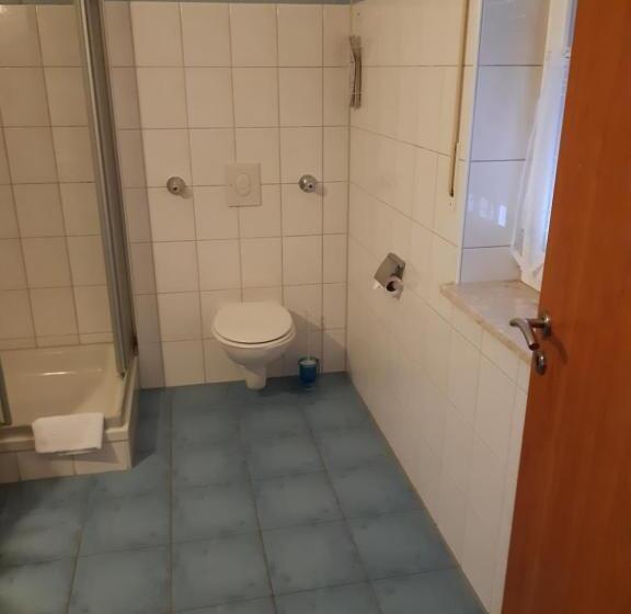 The Lodge Hotel By American Ease Grafenwoehr