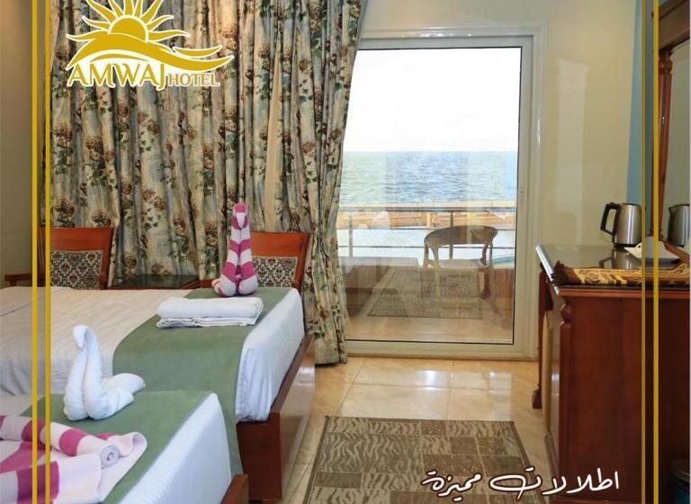 هتل Amwaj