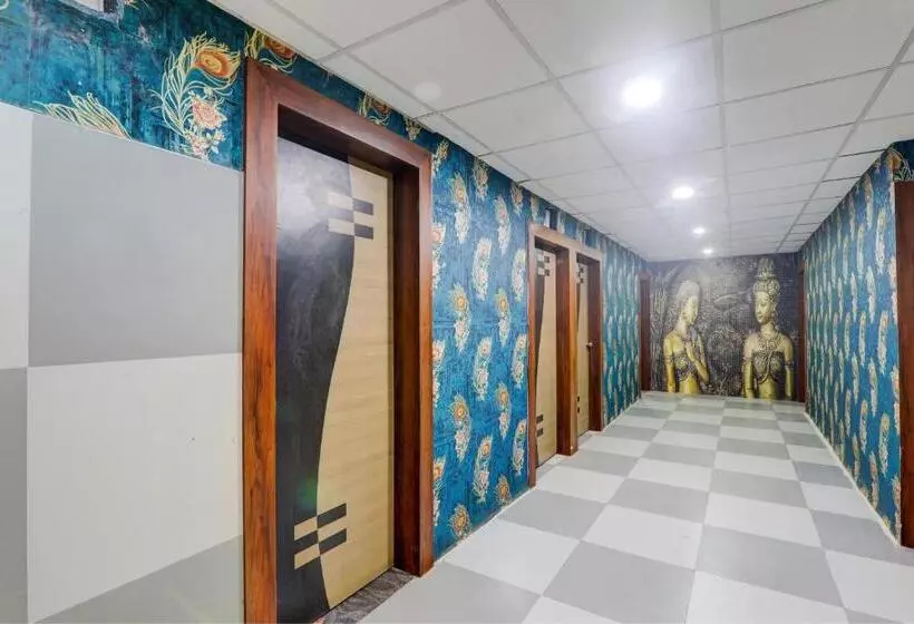 Hotelli Collection O Chandra Guest House