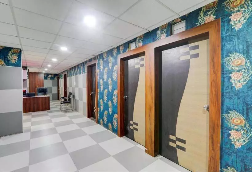 Hotelli Collection O Chandra Guest House