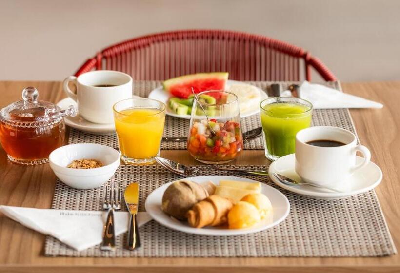 Отель Ibis Tubarão