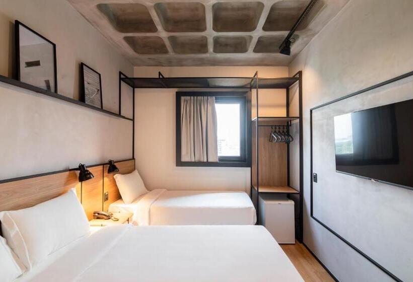 Отель Ibis Tubarão