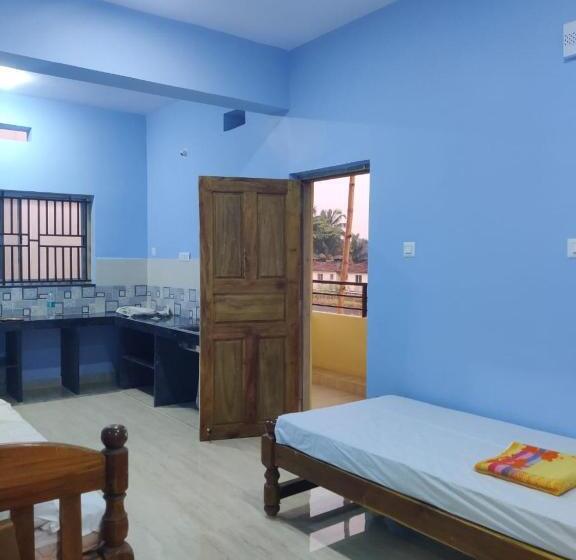 هتل Kenchas Beach Resort