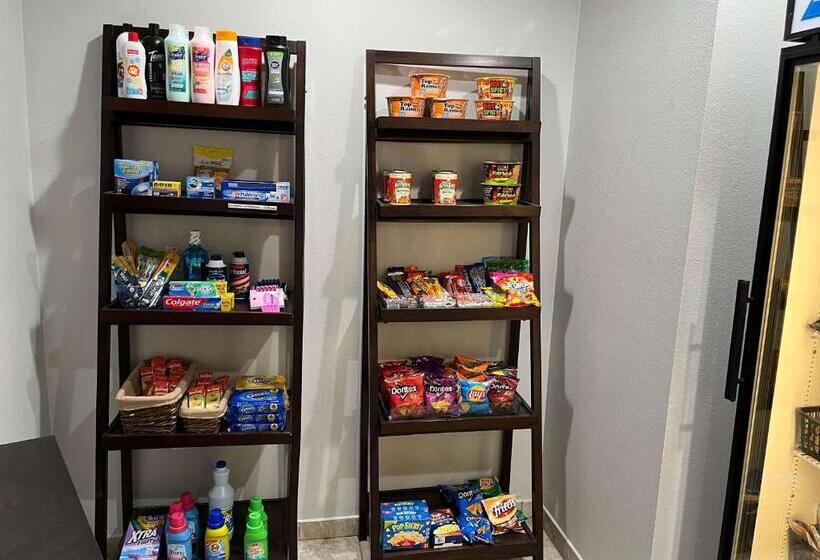 Motel 6 Junction, Tx Llano River