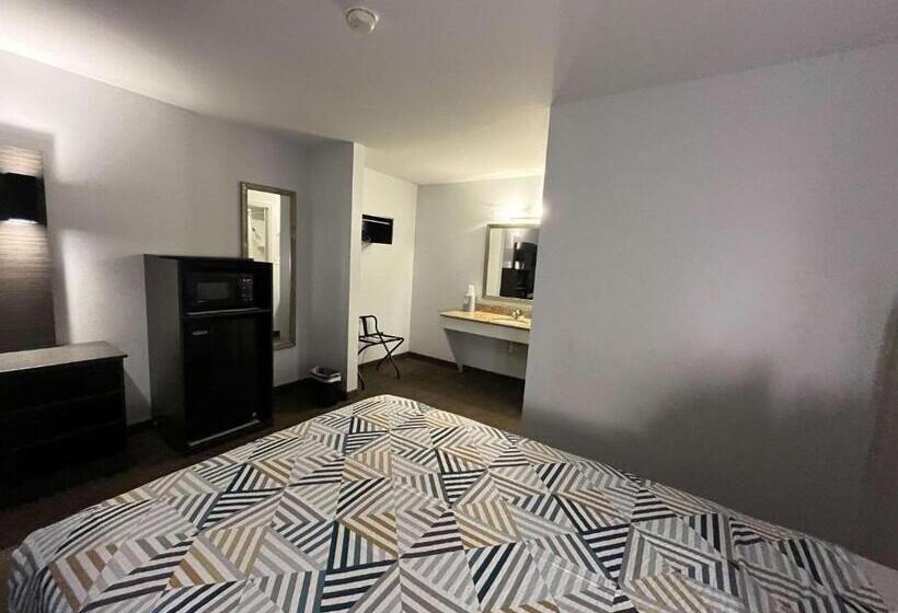 Motel 6 Junction, Tx Llano River