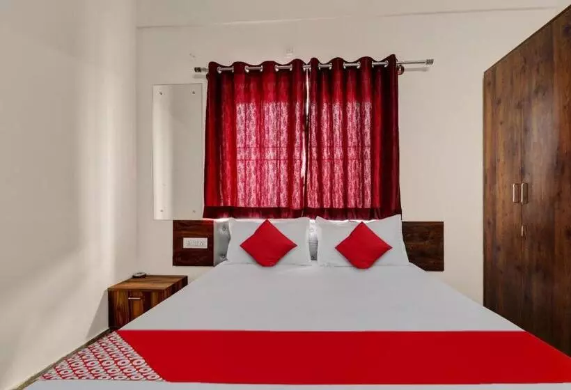 Oyo Hotel Aishwarya Comforts