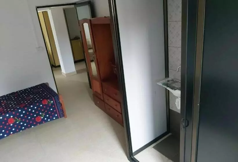 Majatalo Barrett Accommodation Budget Rooms