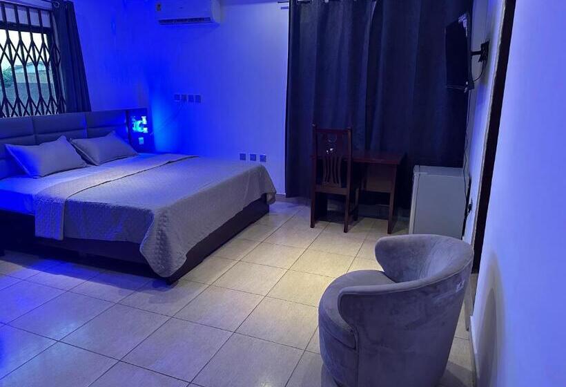 Pension D Barfi Guesthouse, Excellent Location