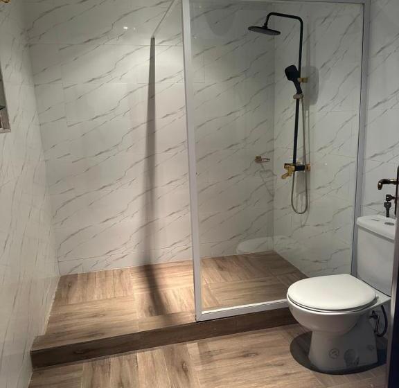 Pension D Barfi Guesthouse, Excellent Location