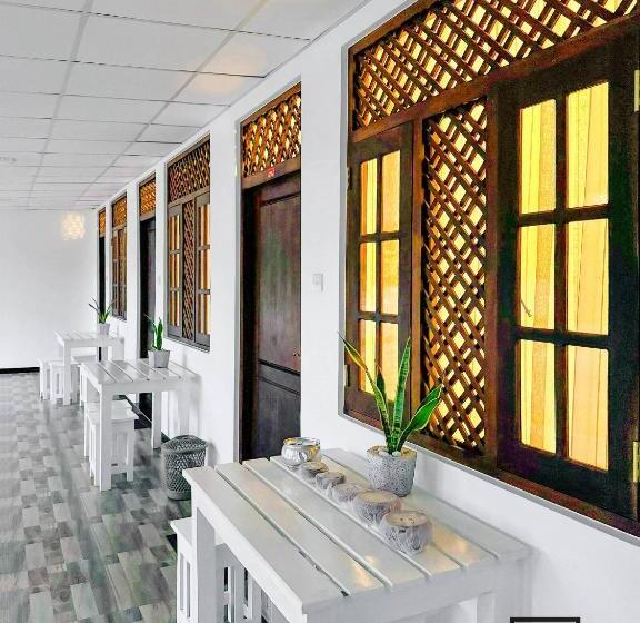 膳宿费 Family Holiday Resort