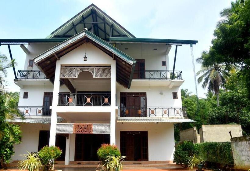 Pension Queen Inn Anuradhapura