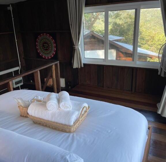 Курорт บ้านเล็กในป่าใหญ่ At น่าน Little House In The Forest At Nan