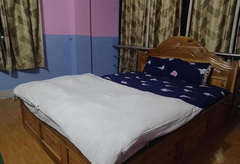 Sasurali Hotel & Lodge