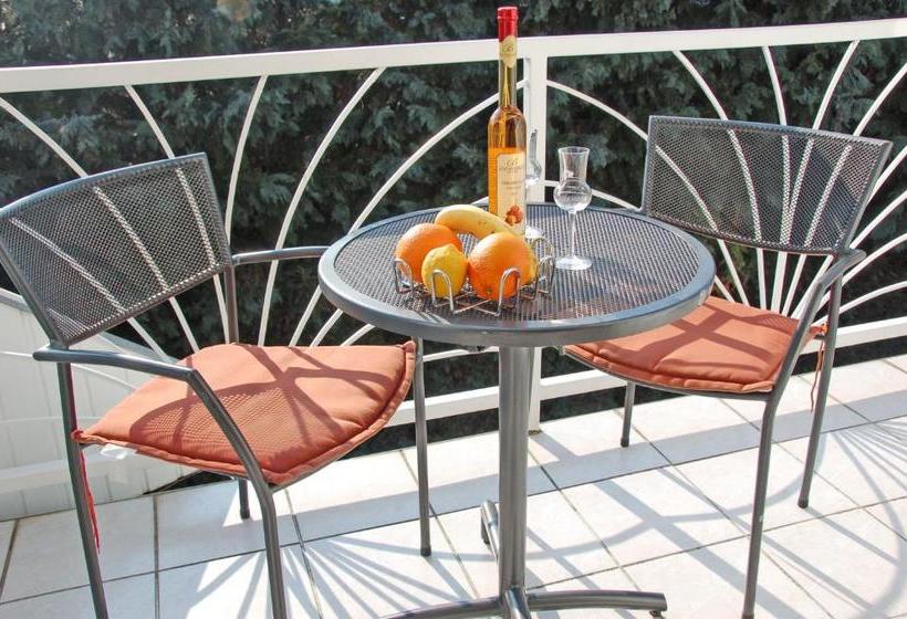 호텔 Brigitte Guesthouse & Apartement