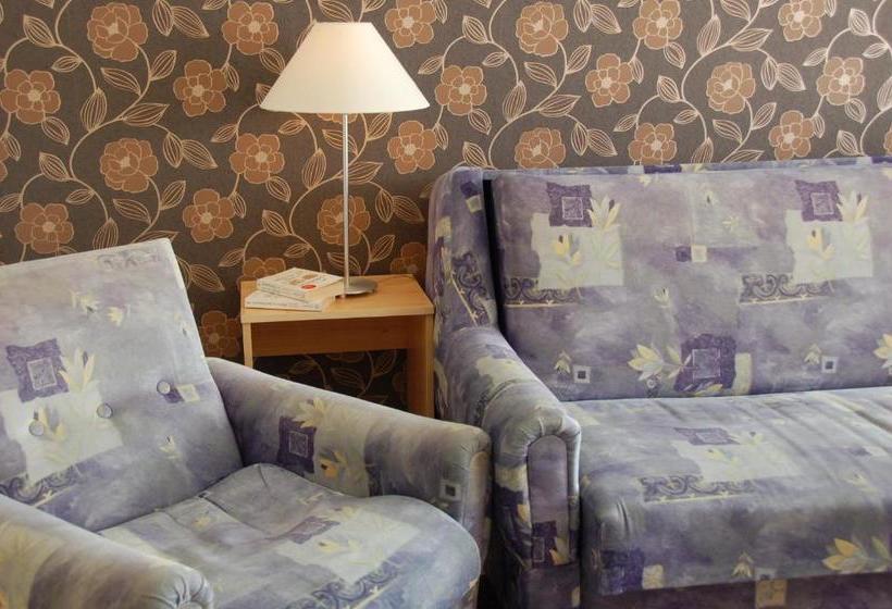 호텔 Brigitte Guesthouse & Apartement