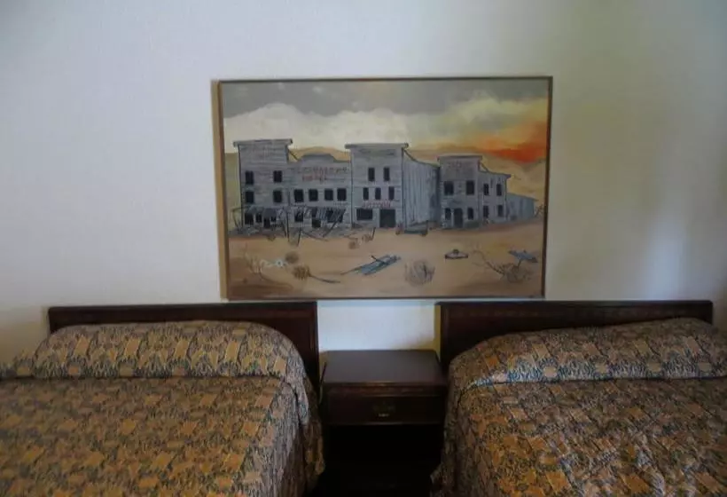 هتل Budget Inn Express Grand Forks