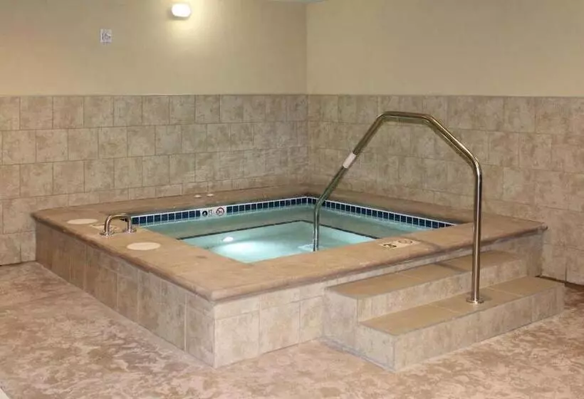 هتل Comfort Suites University Brookings